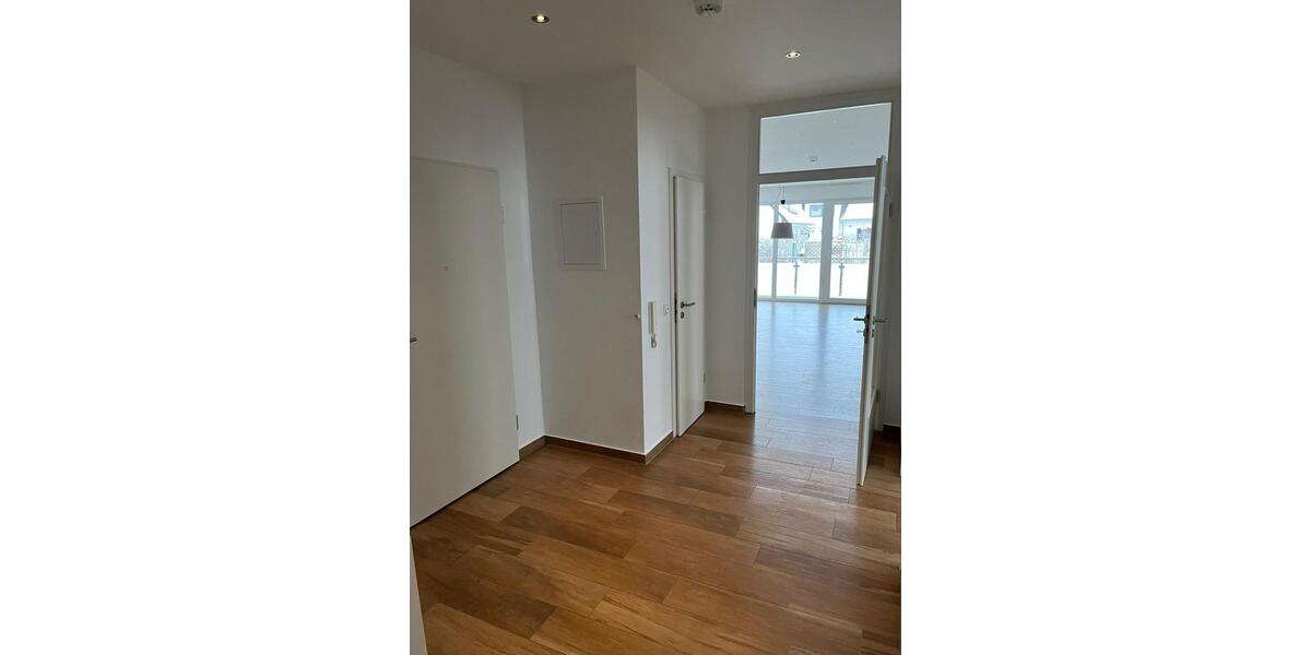Etagenwohnung Bovenden - 4 Zimmer, 109 m&sup2;, 1.440&euro; | Angebot:26004691
