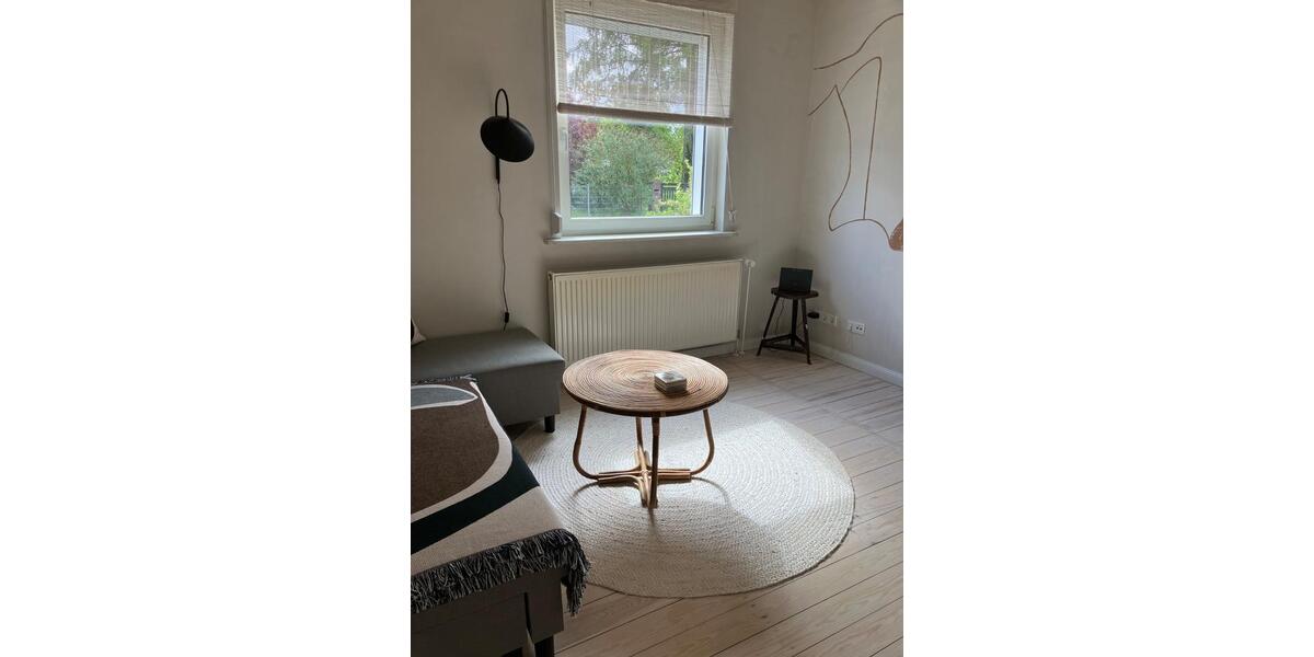 Einfamilienhaus Teltow - 2.5 Zimmer, 60 m&sup2;, 2.150&euro; | Angebot:26649187