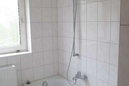 Wohnung zum Mieten in Salzgitter 250,18 € 48.57 m² 2 zimmer