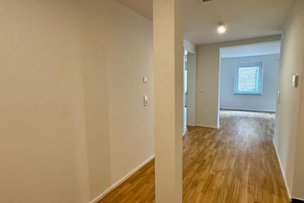 Wohnung Esslingen am Neckar - 3 Zimmer, 93 m&sup2;, 1.625&euro; | Angebot:26489751