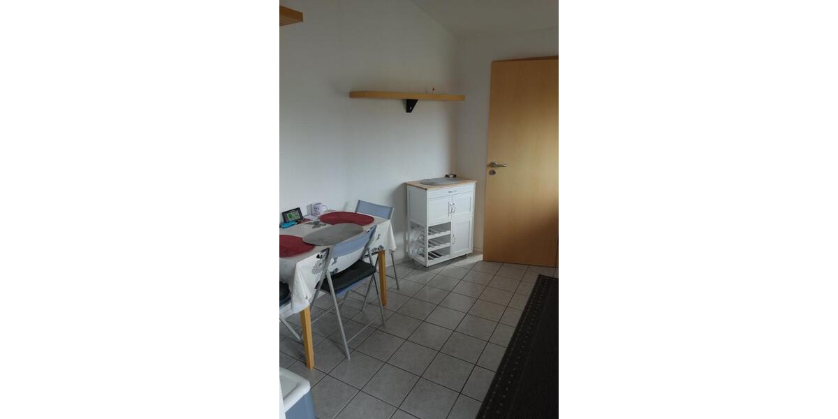 unsere schöne, moderne 2-Zi-Single-DG-Wohnung mit Balkon 2 zimmer