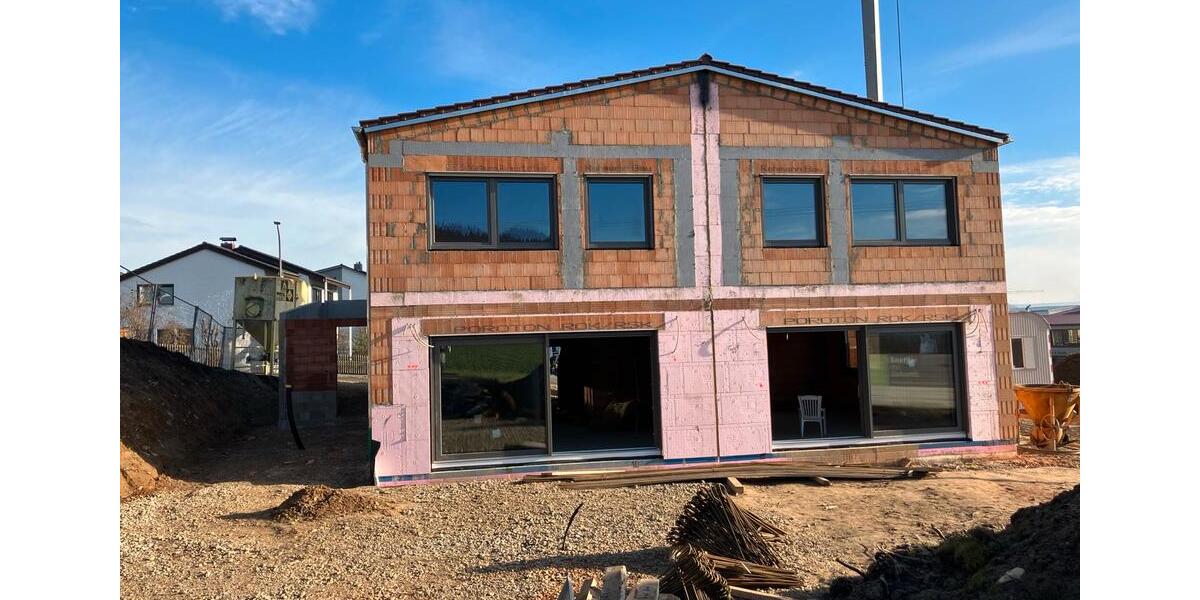 Doppelhaushälfte Beilngries - 5 Zimmer, 164 m&sup2;, 1.850&euro; | Angebot:23738520