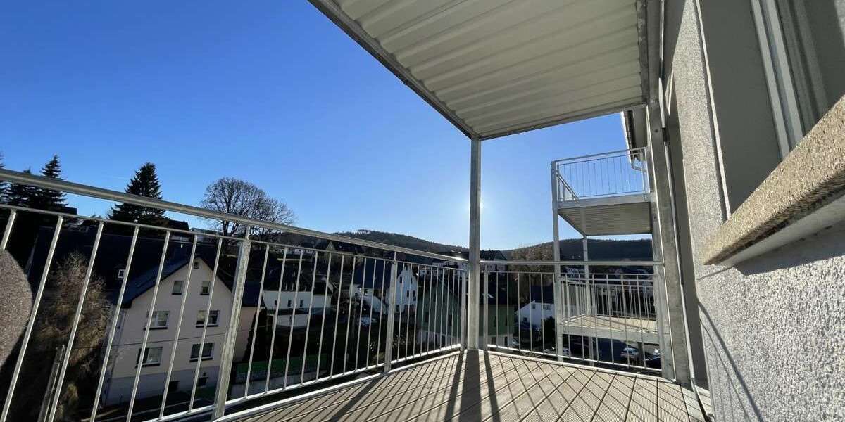 Etagenwohnung Lauter-Bernsbach OT Lauter Lauter - 3 Zimmer, 88 m&sup2;, 690&euro; | Angebot:27067305