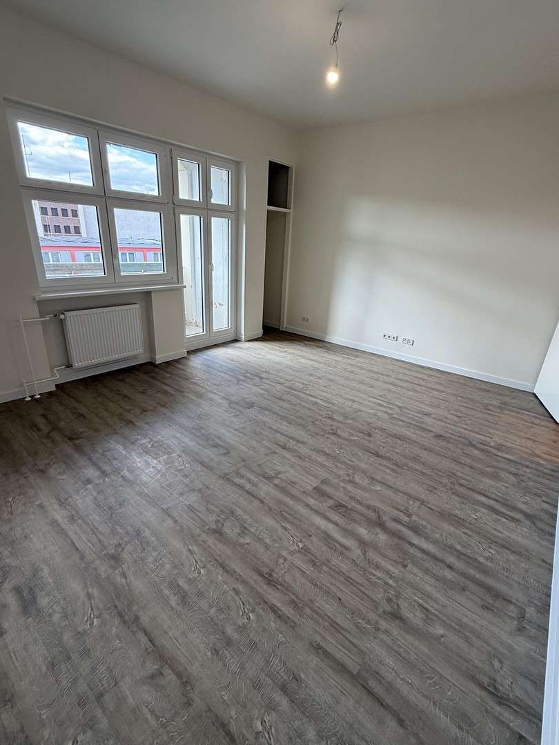 Wohnung zum Mieten in Berlin 1.367 € 77 m² 2 zimmer