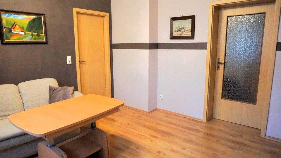 Erdgeschoßwohnung Johanngeorgenstadt - 2 Zimmer, 54 m&sup2;, 275&euro; | Angebot:26035277