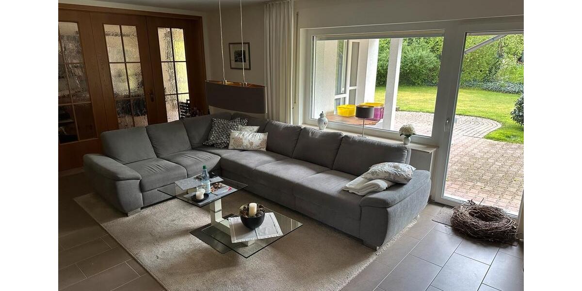 Erdgeschoßwohnung Schwalmstadt - 5 Zimmer, 145 m&sup2;, 1.250&euro; | Angebot:25906716
