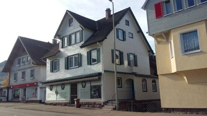 Gewerbeobjekt Baiersbronn - 3 Zimmer, 450&euro; | Angebot:25700155