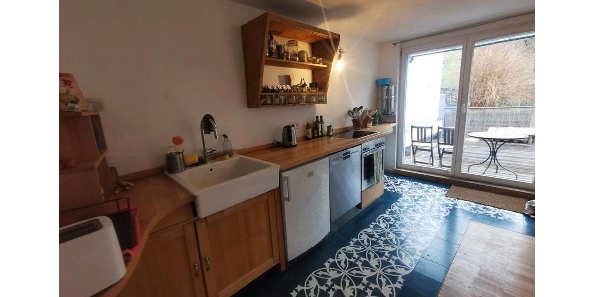 Wohnen auf Zeit Freiburg im Breisgau Haslach - 1 Zimmer, 140 m&sup2;, 550&euro; | Angebot:26218661