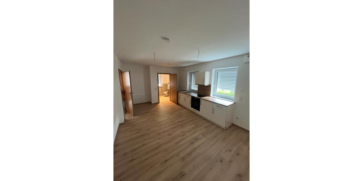 Erdgeschoßwohnung Oberhausen - 1 Zimmer, 24 m&sup2;, 440&euro; | Angebot:26120662