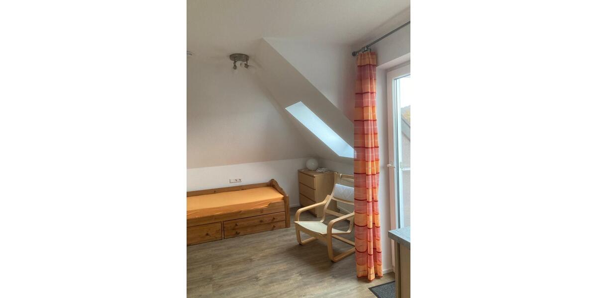 Dachgeschoßwohnung Schwäbisch Hall - 1 Zimmer, 22 m&sup2;, 580&euro; | Angebot:26443345