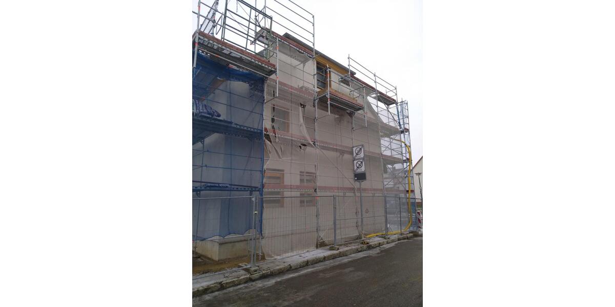 Etagenwohnung Pasewalk - 3 Zimmer, 125 m&sup2;, 1.250&euro; | Angebot:24866725