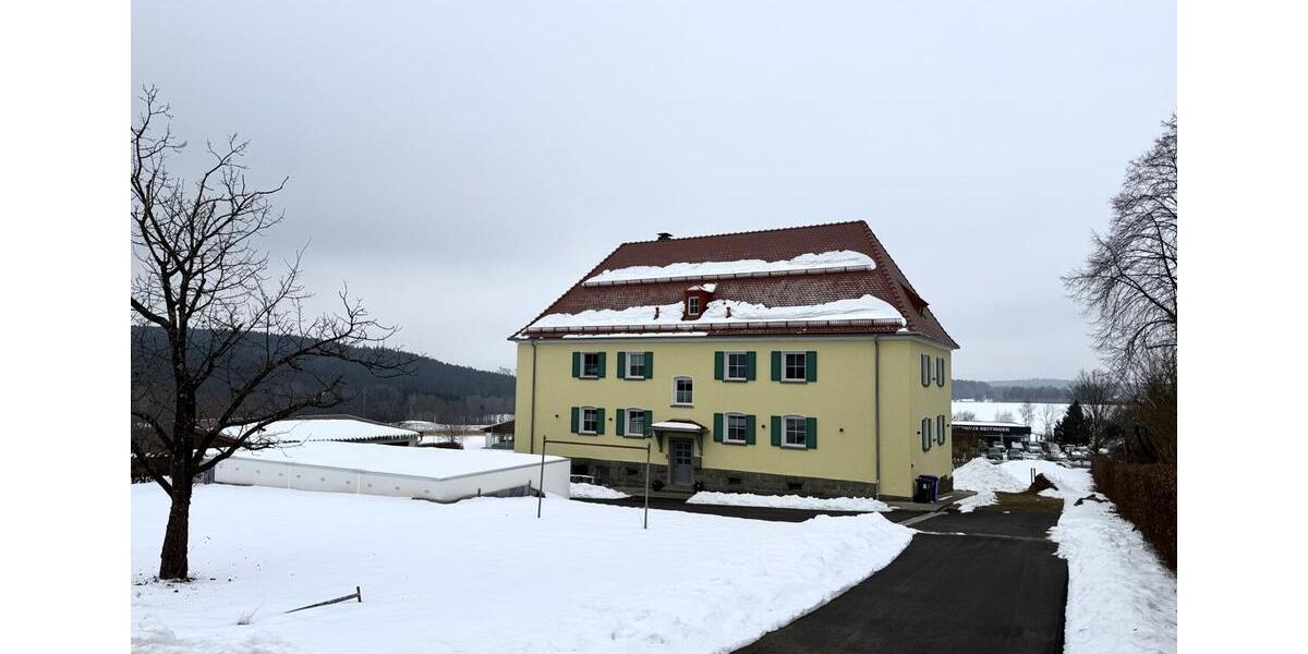 Erdgeschoßwohnung Treffelstein - 3 Zimmer, 80 m&sup2;, 550&euro; | Angebot:24715550