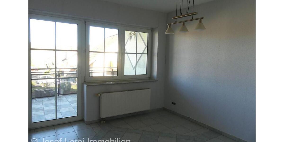 Maisonettenwohnung Hünfeld - 4 Zimmer, 113 m&sup2;, 915&euro; | Angebot:26209846