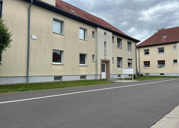 Etagenwohnung Oschersleben (Bode) - 1 Zimmer, 30 m&sup2;, 216&euro; | Angebot:25806757