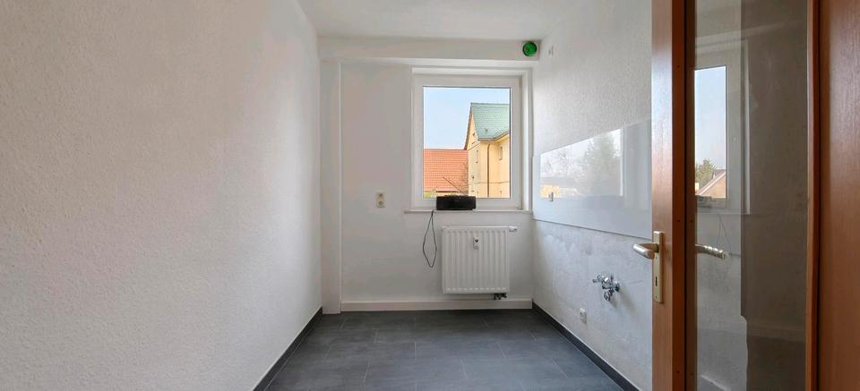 Erdgeschoßwohnung Zeithain - 2 Zimmer, 45 m&sup2;, 315&euro; | Angebot:25840925