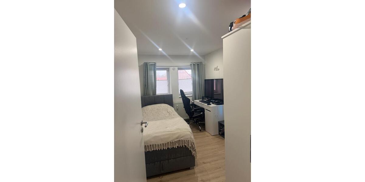 Etagenwohnung Göttingen Grone - 4 Zimmer, 110 m&sup2;, 800&euro; | Angebot:25991362