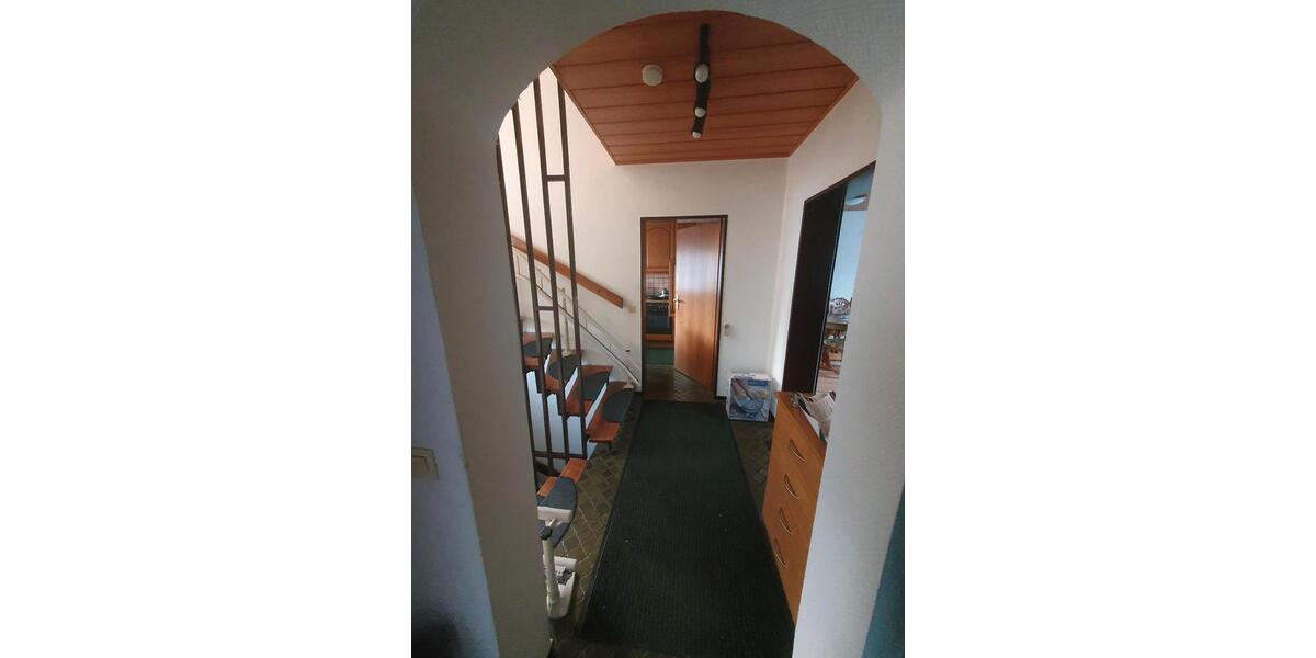 Doppelhaushälfte Krefeld Benrad - 4 Zimmer, 94 m&sup2;, 1.180&euro; | Angebot:25083921