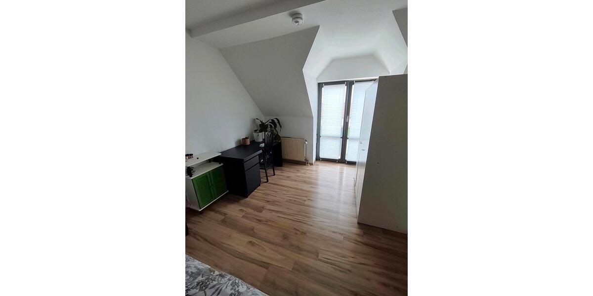 Dachgeschoßwohnung Aßlar - 2 Zimmer, 49 m&sup2;, 610&euro; | Angebot:26214271