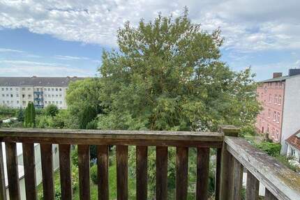 Stralsund: Carl-Heydemann-Ring: 3 Zimmer-Wohnung mit Balkon, ca. 66 m² per SOFORT zu vermieten 3 zimmer