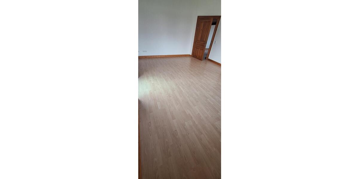 Erdgeschoßwohnung Alsfeld - 3.5 Zimmer, 110 m&sup2;, 850&euro; | Angebot:24446594
