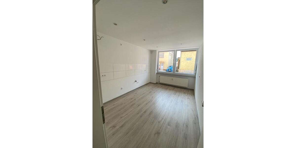 Erdgeschoßwohnung Sankt Ingbert - 2 Zimmer, 80 m&sup2;, 650&euro; | Angebot:26351501