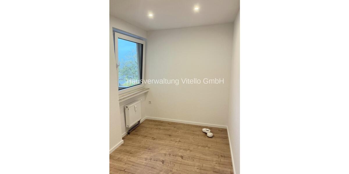 Etagenwohnung Saarbrücken Eschberg - 2 Zimmer, 42 m&sup2;, 580&euro; | Angebot:25855279