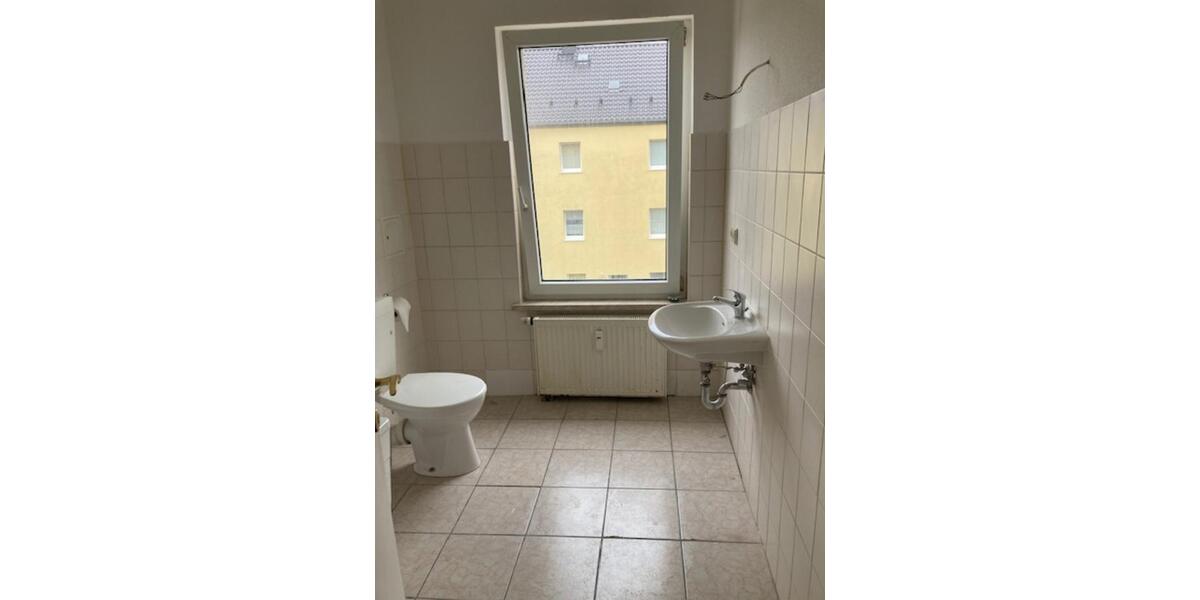 Etagenwohnung Staßfurt - 2 Zimmer, 42 m&sup2;, 273&euro; | Angebot:21526606