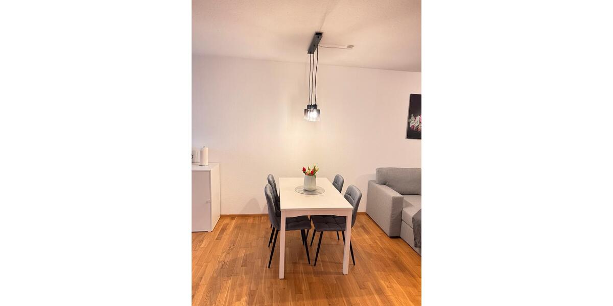 Etagenwohnung Friedrichshafen - 2 Zimmer, 72 m&sup2;, 1.629&euro; | Angebot:25919094