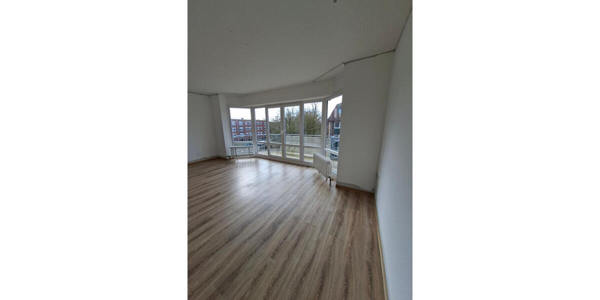 Etagenwohnung Emden - 4 Zimmer, 88 m&sup2;, 618&euro; | Angebot:25266652