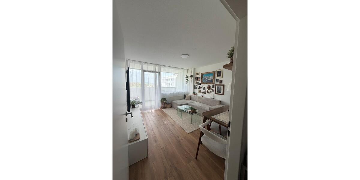 Hochparterre Niedernhausen - 3 Zimmer, 64 m&sup2;, 950&euro; | Angebot:26183022