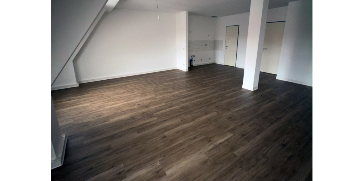 Dachgeschoßwohnung Görlitz - 2 Zimmer, 82 m&sup2;, 470&euro; | Angebot:24380248