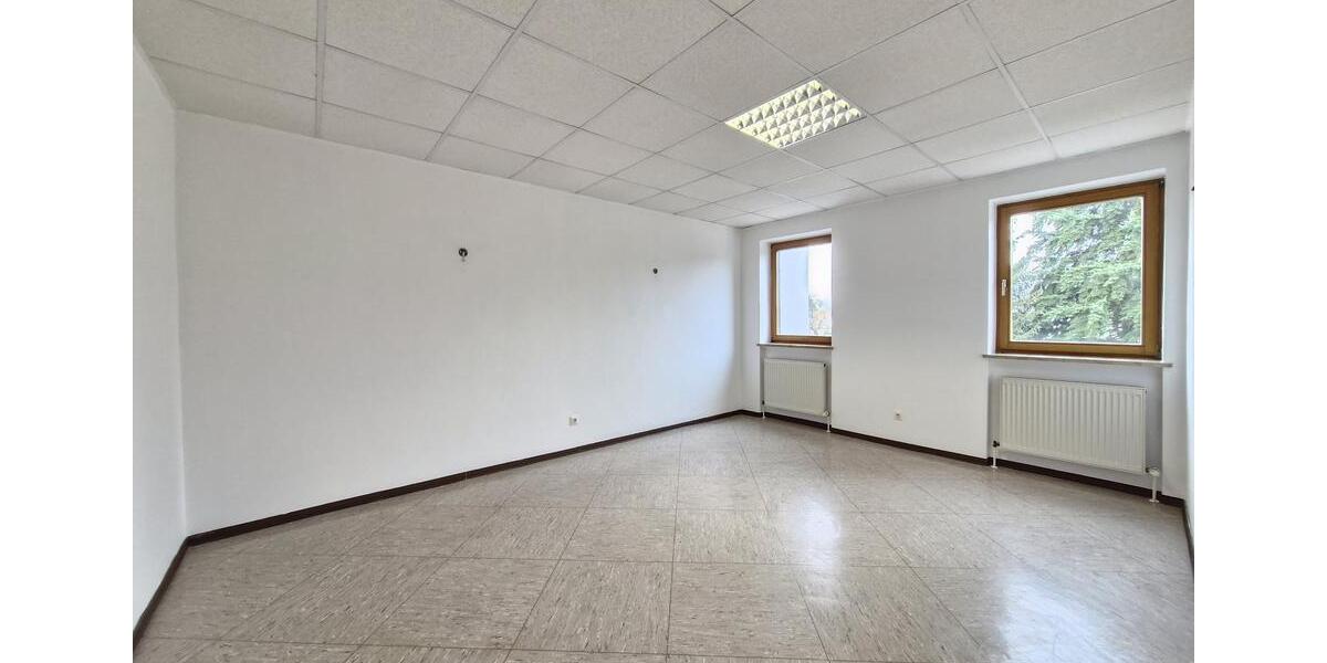 Gewerbeobjekt Triptis - 407&euro; | Angebot:21470473