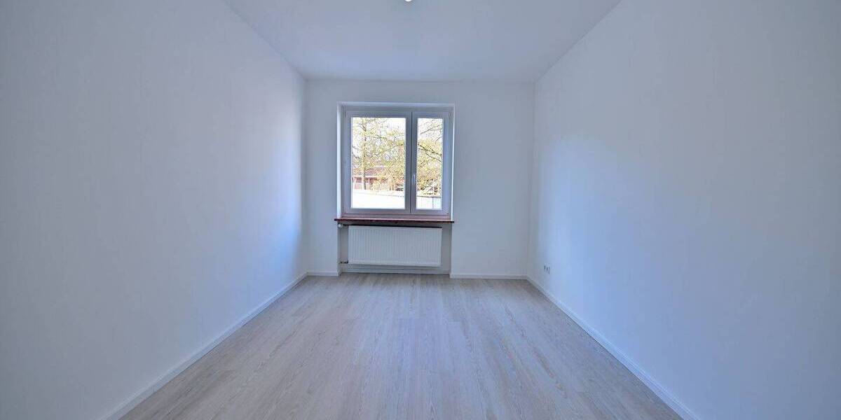 Etagenwohnung Zirndorf - 3 Zimmer, 77 m&sup2;, 790&euro; | Angebot:26037623