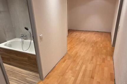 Wohnung Willstätt - 3 Zimmer, 94 m&sup2;, 1.100&euro; | Angebot:25272123