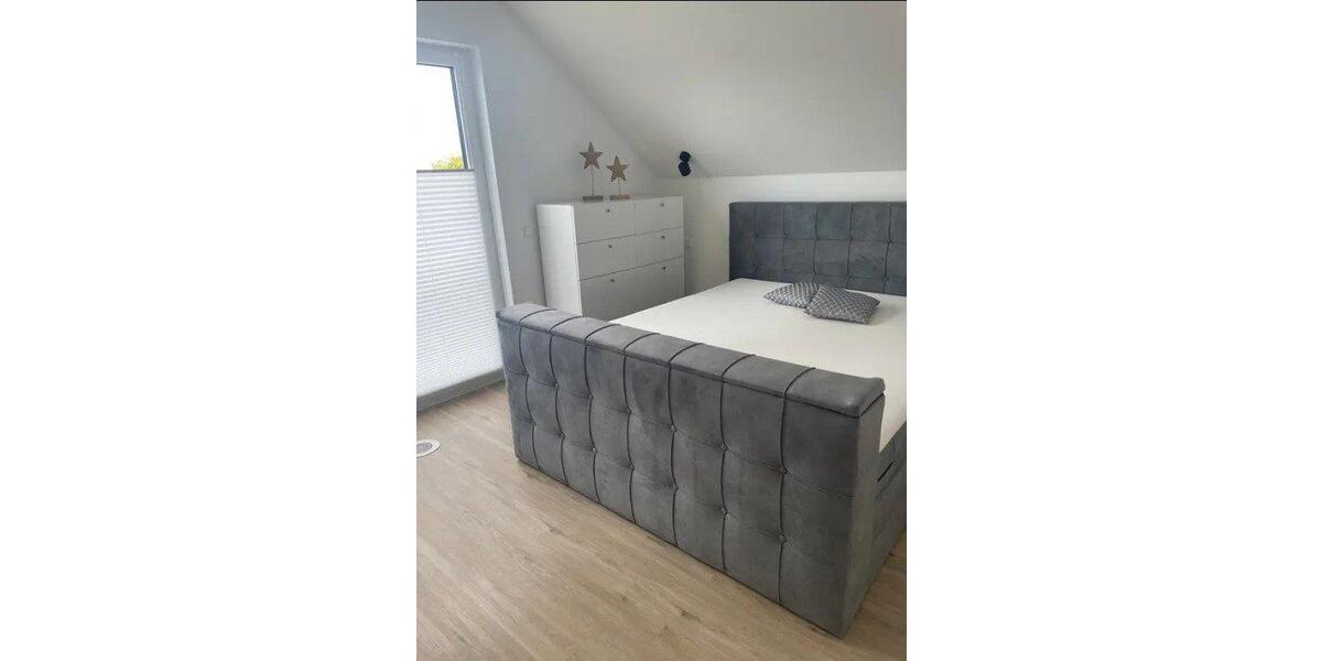 Dachgeschoßwohnung Braunschweig Wabe-Schunter-Beberbach - 3 Zimmer, 112 m&sup2;, 1.600&euro; | Angebot:25978206