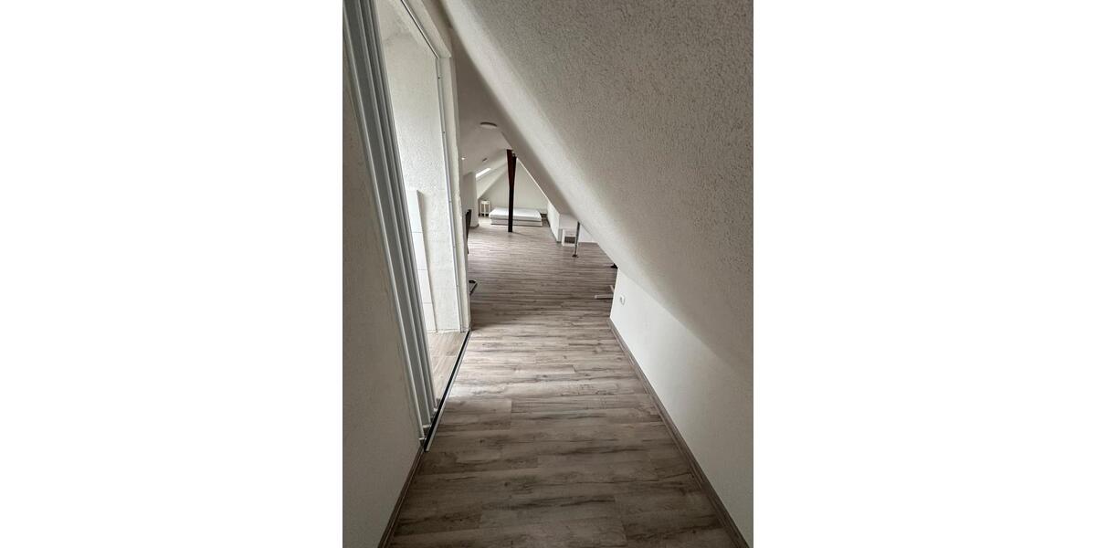 Maisonettenwohnung Sontra - 1 Zimmer, 80 m&sup2;, 580&euro; | Angebot:24666272