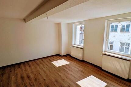 Alles inklusive! WG Zimmer in Frauen WG 1 zimmer