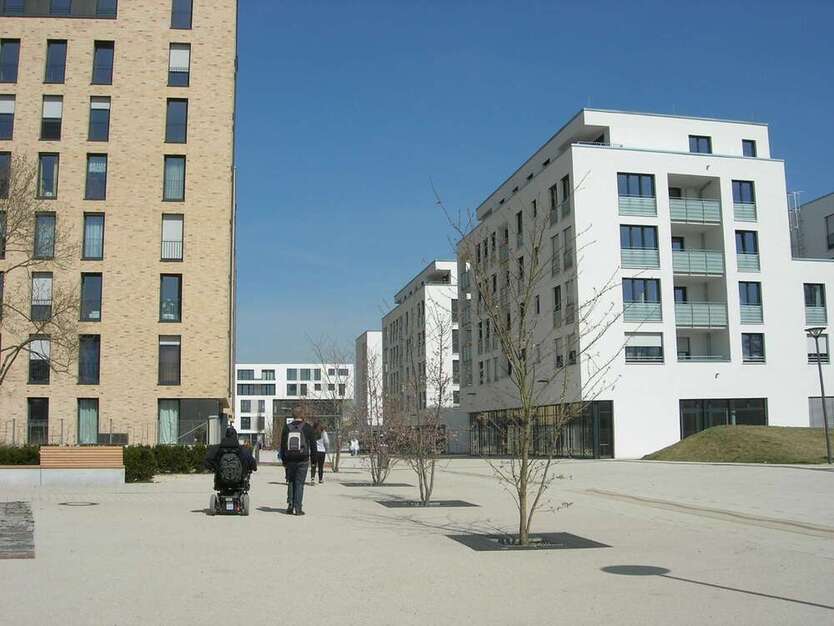 Wohnung zum Mieten in Stuttgart 1.105 € 73.81 m² 3 zimmer