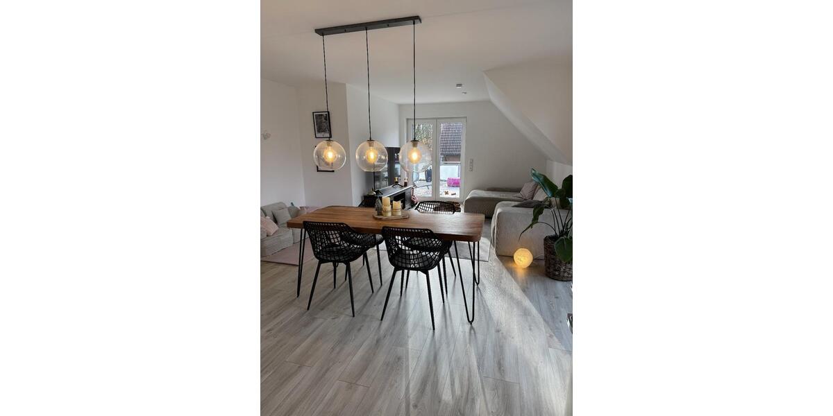 Lichtdurchflutete Dachgeschosswohnung in traumhafter Ruhe – Ihr neues Wohlfühlzuhause 3 zimmer