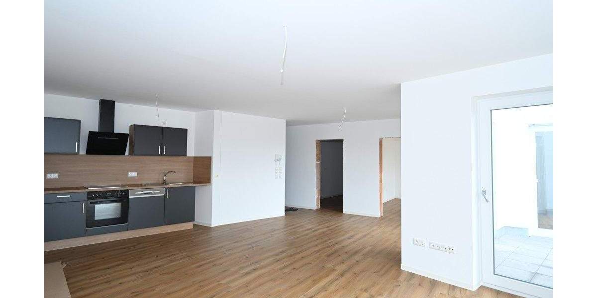 Etagenwohnung Seubersdorf - 4 Zimmer, 123 m&sup2;, 1.190&euro; | Angebot:25683111