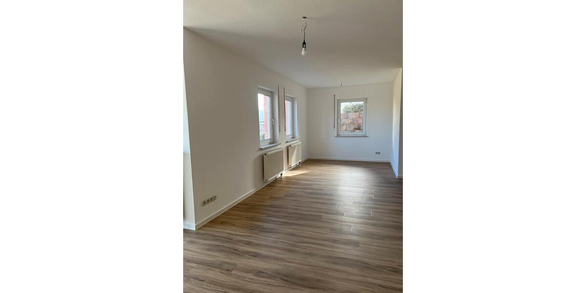 Terrassenwohnung Bruck in der Oberpfalz - 2 Zimmer, 66 m&sup2;, 759&euro; | Angebot:25872220
