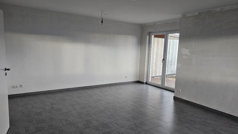 Erdgeschoßwohnung Stockstadt am Main - 2 Zimmer, 55 m&sup2;, 1.160&euro; | Angebot:24555495