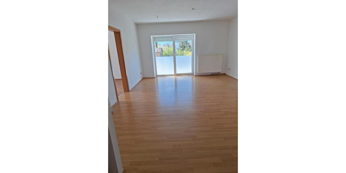 Hochparterre Doberschau-Gaußig Gaußig - 3 Zimmer, 72 m&sup2;, 440&euro; | Angebot:26620082