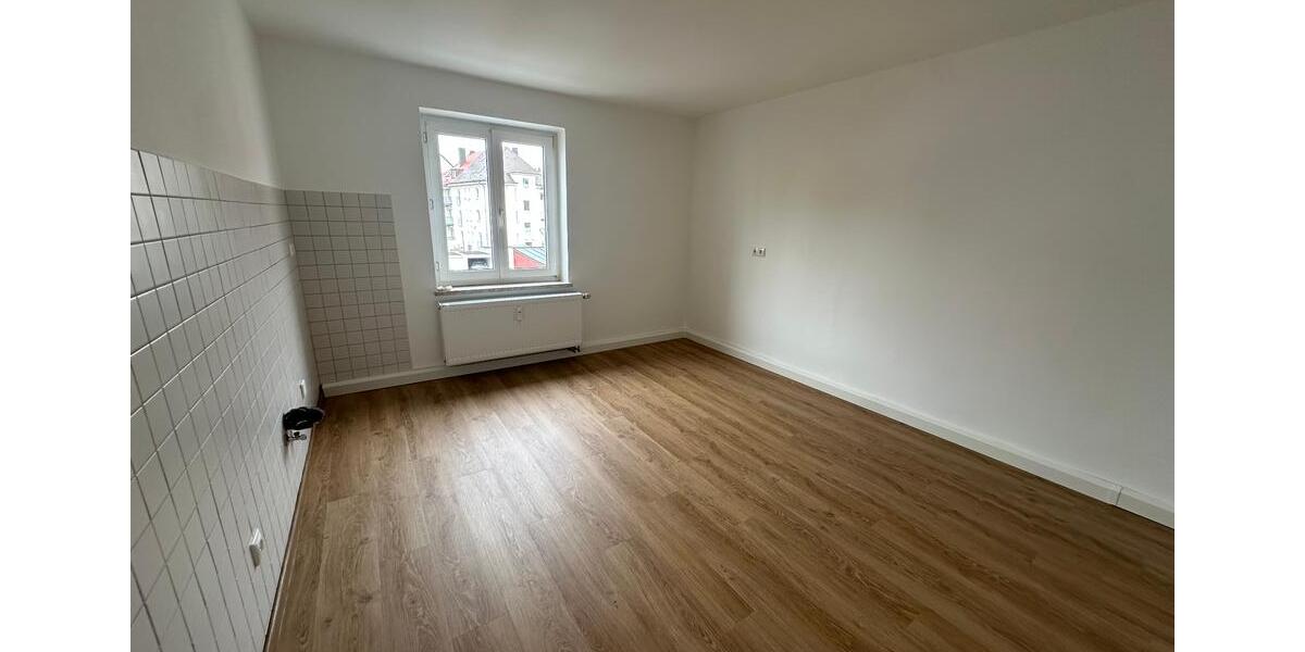 Etagenwohnung Weiden in der Oberpfalz - 2 Zimmer, 50 m&sup2;, 503&euro; | Angebot:26131539