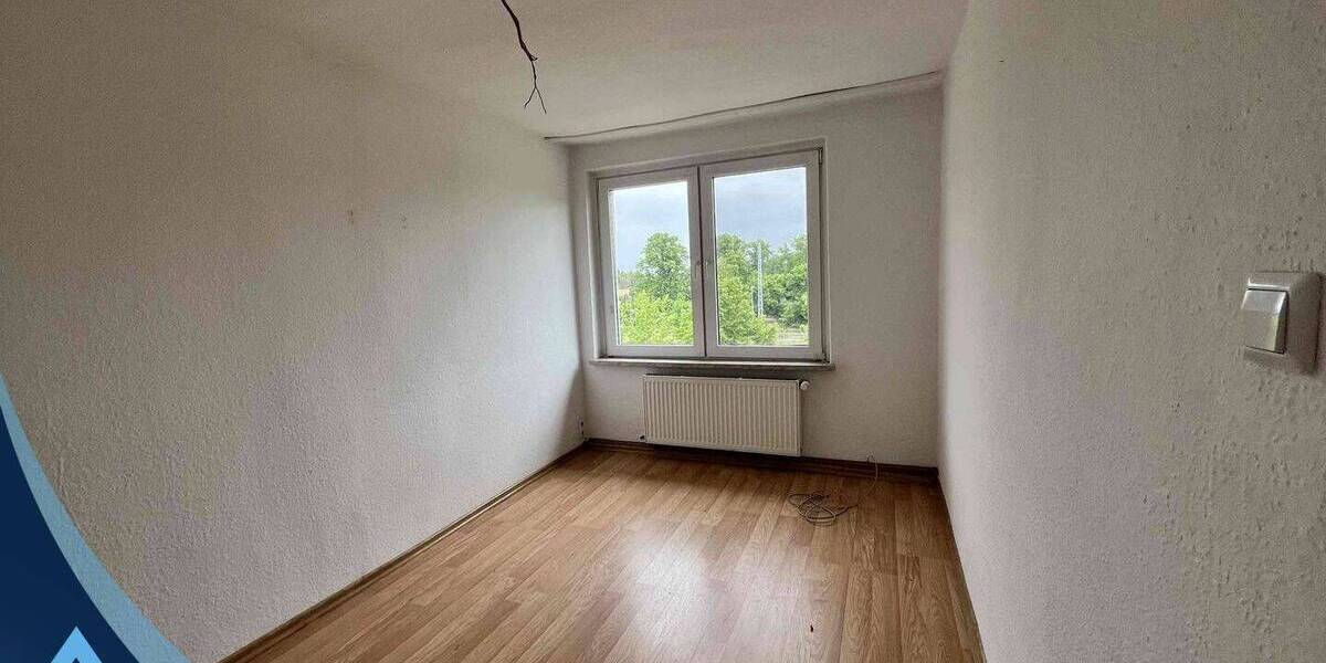 Etagenwohnung Osterburg (Altmark) Osterburg - 3 Zimmer, 70 m&sup2;, 350&euro; | Angebot:26816354
