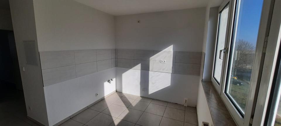 Dachgeschoßwohnung Sömmerda - 3 Zimmer, 72 m&sup2;, 435&euro; | Angebot:24684885