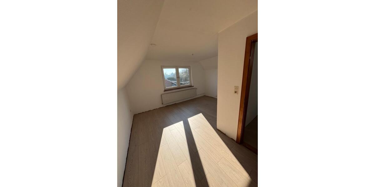 Einfamilienhaus Hesel - 4 Zimmer, 105 m&sup2;, 950&euro; | Angebot:25843291