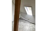 Dachgeschoßwohnung Hüllhorst - 2 Zimmer, 70 m&sup2;, 700&euro; | Angebot:26021474
