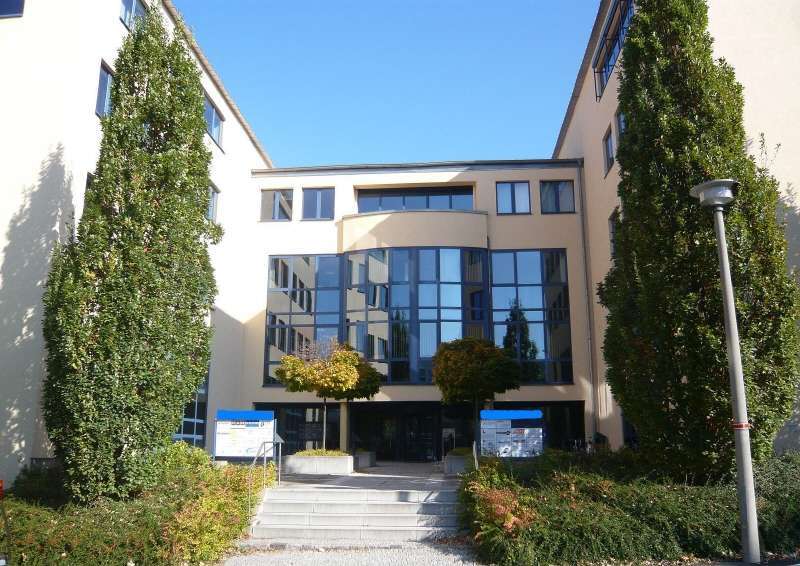 Büro in Dresden 2.495 € 264 m² zimmer