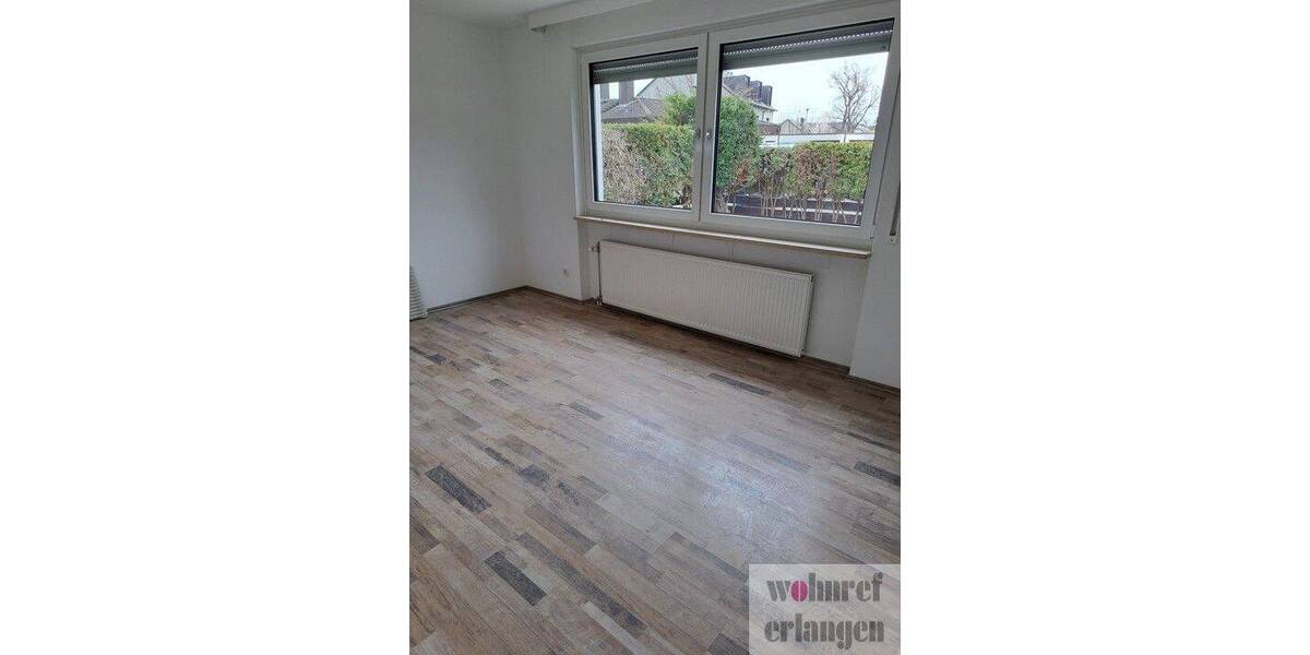 Mehrfamilienhaus, Wohnhaus Erlangen Bruck - 7 Zimmer, 240 m&sup2;, 2.660&euro; | Angebot:26092444